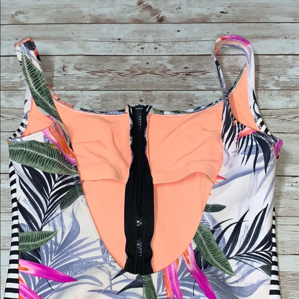 Body Glove Bathing Suit Swimsuit Size Small - Picture 5 of 12